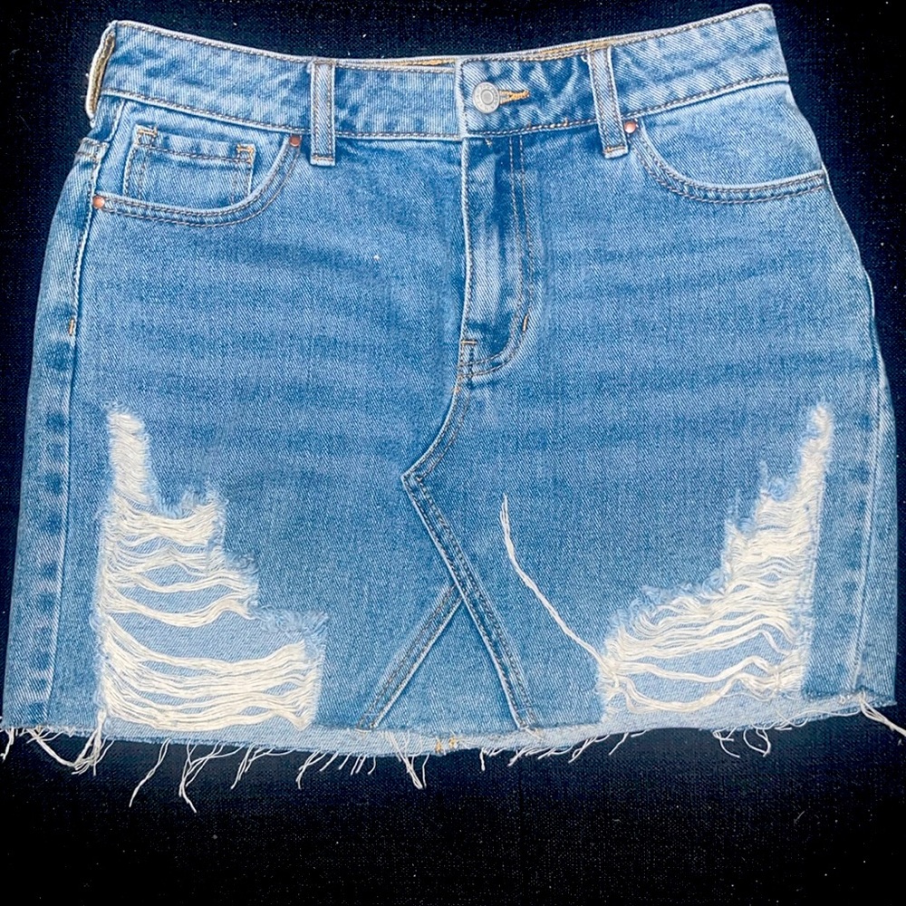 PACSun 25 distressed denim skirt